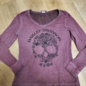 Harley Davidson v-neck shirt-size M